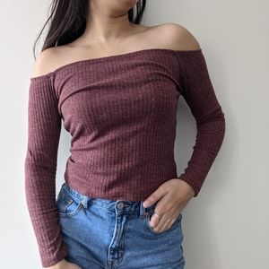off shoulder long sleeve top
